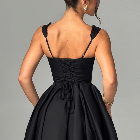 (tags on) BabyBoo Black Antonella Mini Dress - Medium - Picture 3 of 5